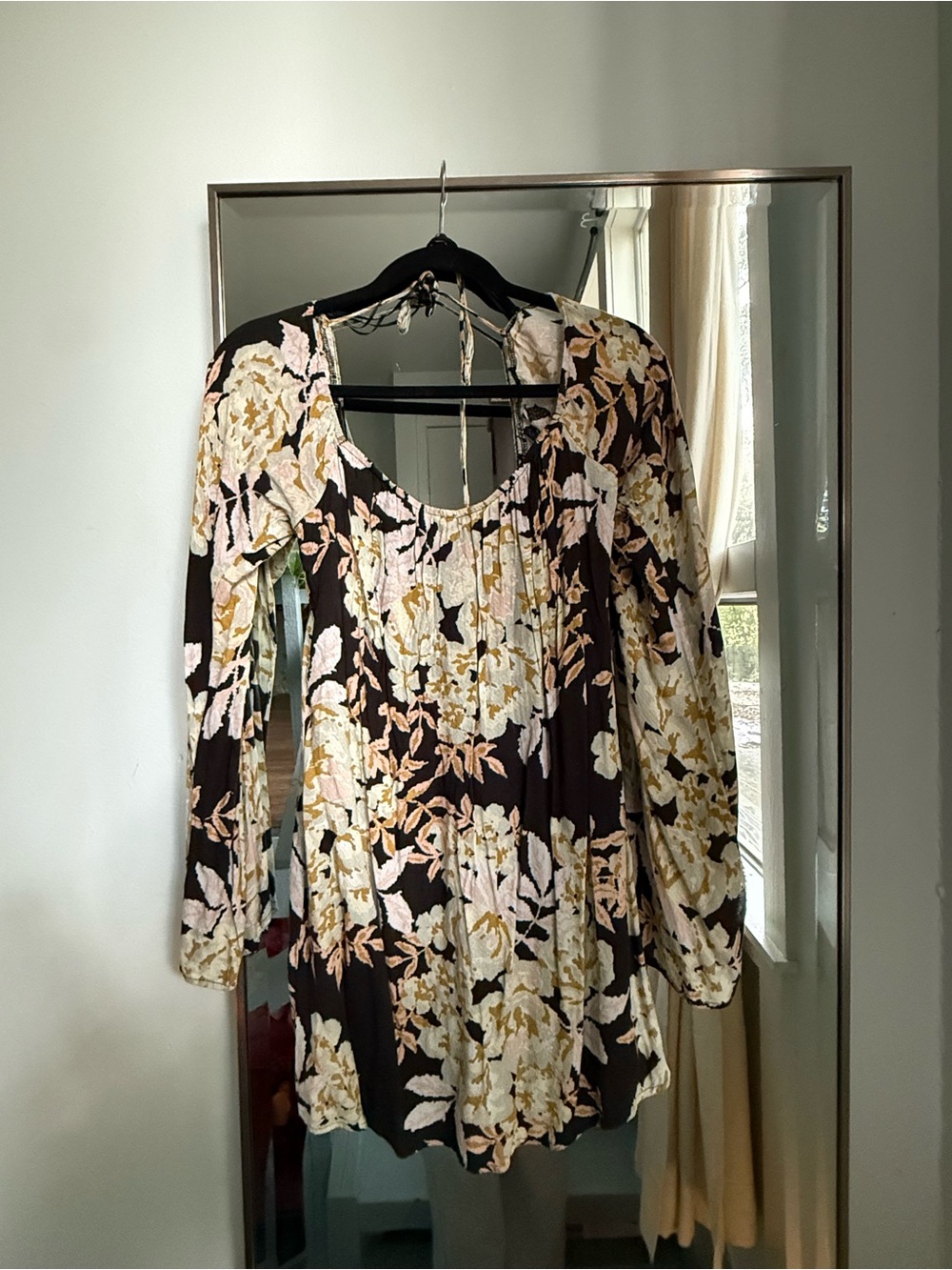 Floral Scoop Neck Long-Sleeve Women's Dress - Black & Cream